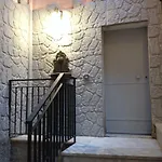 Bed & Breakfast Fabros 3*